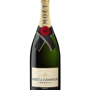 Buy Moët & Chandon Champagne in Bulk
