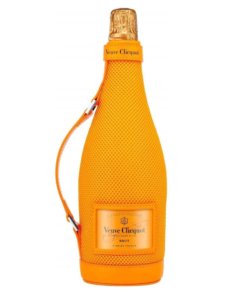 Wholesale Veuve Clicquot Yellow Label Ice Jacket 4 Champagne 75 cl